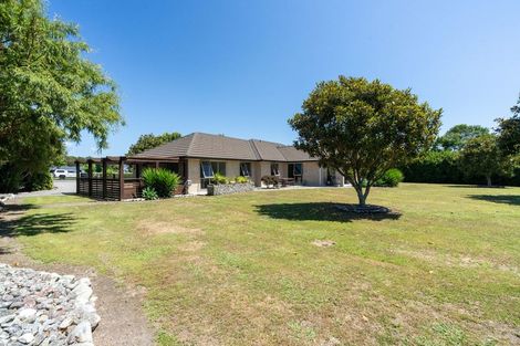 Photo of property in 38 Saint Laurent Way, Ohau, Levin, 5570