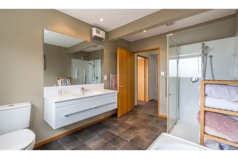 Photo of property in 2/8 Herbs Place, Cashmere, Christchurch, 8022