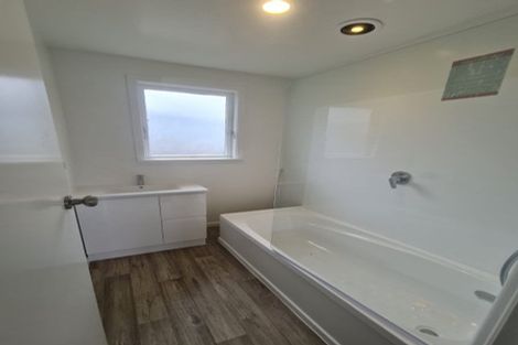 Photo of property in 86 Castor Crescent, Cannons Creek, Porirua, 5024