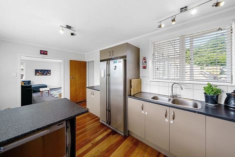 Photo of property in 51 Gillespies Road, Birchville, Upper Hutt, 5018