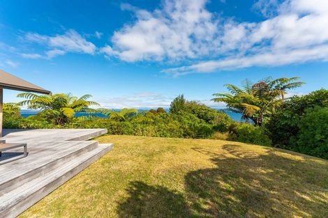 Photo of property in 8 Whakamoenga Point, Acacia Bay, Taupo, 3385