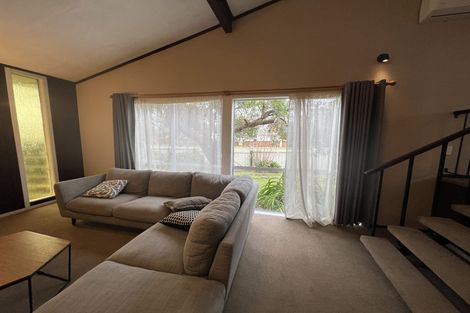 Photo of property in 56 Universal Drive, Henderson, Auckland, 0610