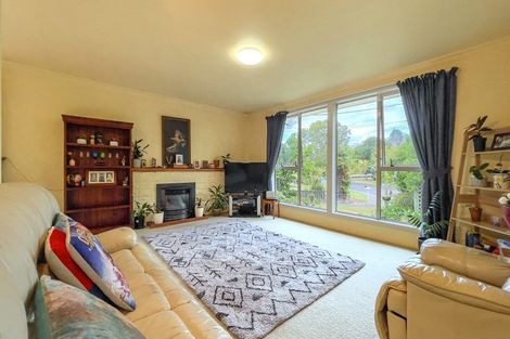 Photo of property in 11 Norrie Place, Hillcrest, Rotorua, 3015