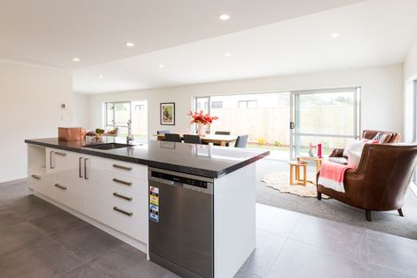 Photo of property in 41 Karina Terrace, Roslyn, Palmerston North, 4414