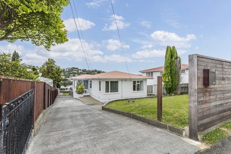Photo of property in 110 Miramar North Road, Miramar, Wellington, 6022