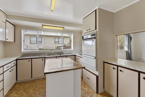 Photo of property in 22 Brandon Street, Otaki, 5512