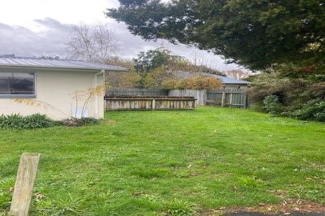 Photo of property in 2/9 June Place, Hamilton East, Hamilton, 3216