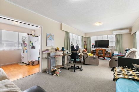 Photo of property in 47 Beeston Crescent, Manurewa, Auckland, 2102