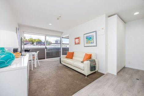 Photo of property in 27/8 Clayton Street, Newmarket, Auckland, 1023