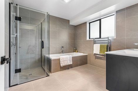 Photo of property in 15 Elliot Street, Riverhead, 0820