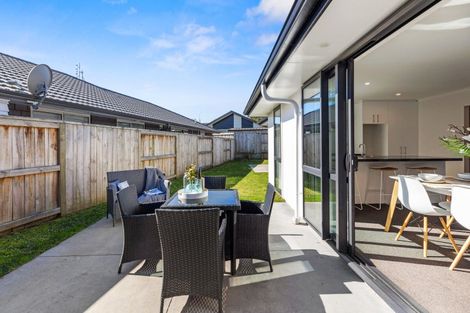 Photo of property in 118 Whakaturou Crescent, Pyes Pa, Tauranga, 3112