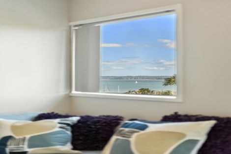 Photo of property in 1/43 Telstar Place, Beach Haven, Auckland, 0626