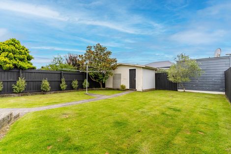 Photo of property in 10 Hargest Crescent, Saint Kilda, Dunedin, 9012