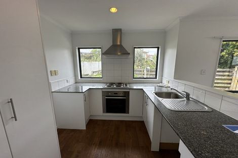 Photo of property in 43 Urlich Drive, Ranui, Auckland, 0612