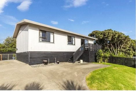 Photo of property in 103a Matatiro Street, Titahi Bay, Porirua, 5022