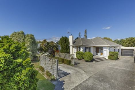 Photo of property in 37 Parkland Crescent, Terrace End, Palmerston North, 4410
