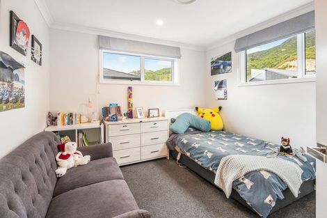 Photo of property in 3 Riroriro Close, Crofton Downs, Wellington, 6035