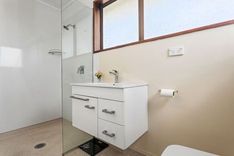 Photo of property in 16 Berg Place, Whakatane, 3120