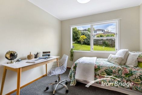 Photo of property in 39 Lynden Avenue, Hillcrest, Auckland, 0627