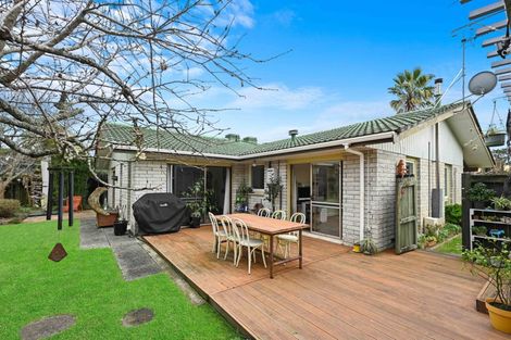 Photo of property in 56 Glen Lynne Avenue, Queenwood, Hamilton, 3210