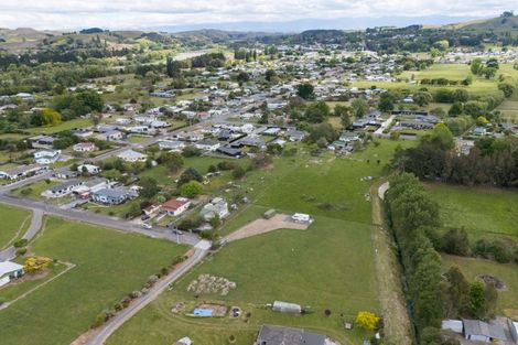 Photo of property in 2a Rathbone Street, Waipawa, 4210