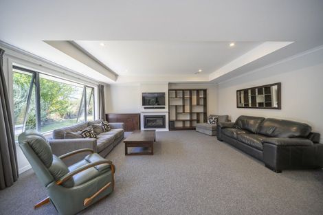 Photo of property in 60 Lawson Burrows Crescent, Te Anau, 9600