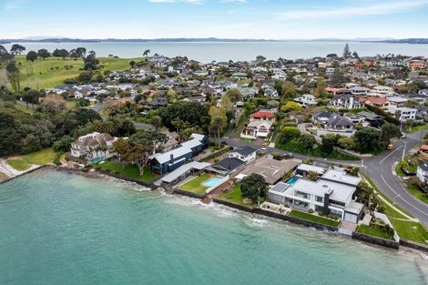 Photo of property in 6 Musick Point Road, Bucklands Beach, Auckland, 2012