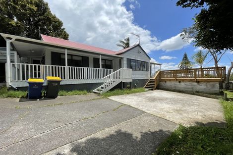 Photo of property in 65 Reynella Drive, Massey, Auckland, 0614