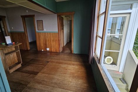 Photo of property in 24 Dorset Avenue, Westown, New Plymouth, 4310