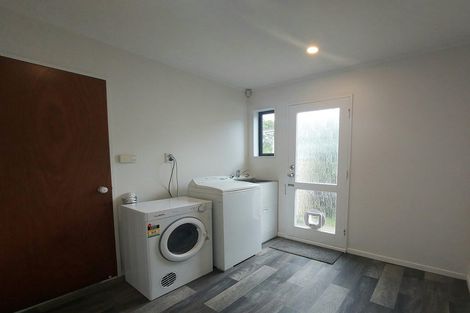 Photo of property in 11 Thatcher Crescent, Crofton Downs, Wellington, 6035