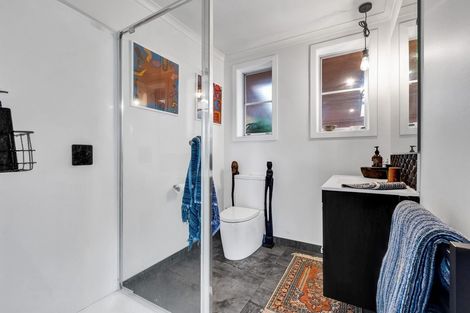 Photo of property in 3/10 Shortland Street, Lower Vogeltown, New Plymouth, 4310