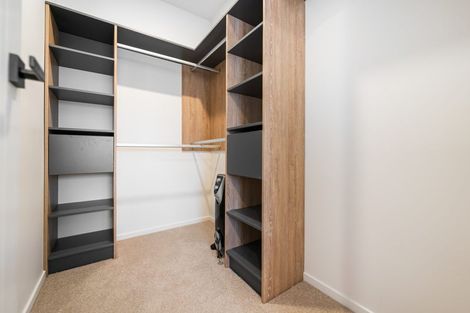 Photo of property in 7c Catalina Crescent, Forrest Hill, Auckland, 0620