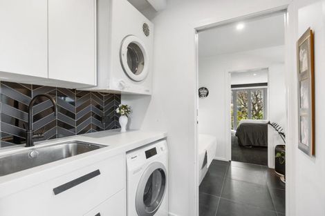 Photo of property in 13b Taylor Place, Alexandra, 9320