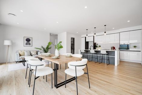 Photo of property in 7 Cutfield Lane, Kumeu, 0810