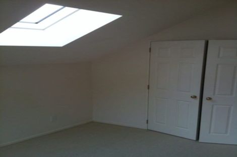 Photo of property in 32 Firth Terrace, Karori, Wellington, 6012