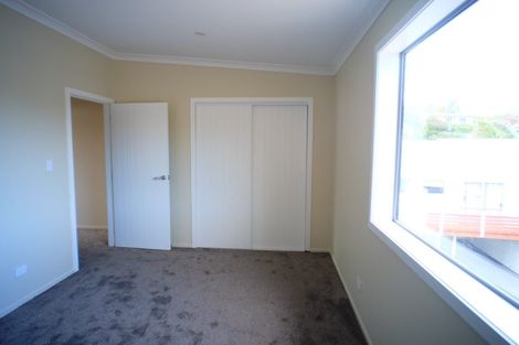 Photo of property in 2/19 Collins Avenue, Tawa, Wellington, 5028