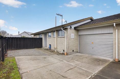 Photo of property in 2/37 Petrie Street, Richmond, Christchurch, 8013