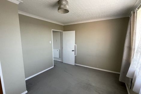 Photo of property in 2/404 Main North Road, Redwood, Christchurch, 8051