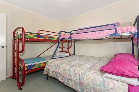 Photo of property in 124 One Tree Point Road, One Tree Point, 0118