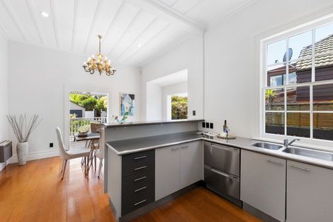 Photo of property in 48a Ohinerau Street, Remuera, Auckland, 1050