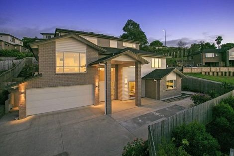 Photo of property in 44 Bur Oak Terrace, Schnapper Rock, Auckland, 0632
