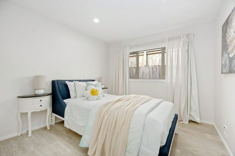 Photo of property in 39 Scarlet Oak Drive, Schnapper Rock, Auckland, 0632