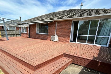 Photo of property in 6 Avro Crescent, Hornby, Christchurch, 8042