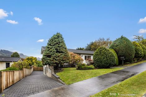 Photo of property in 7 Nuffield Street, Tawa, Wellington, 5028
