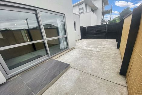 Photo of property in 459 Barbadoes Street, Edgeware, Christchurch, 8013