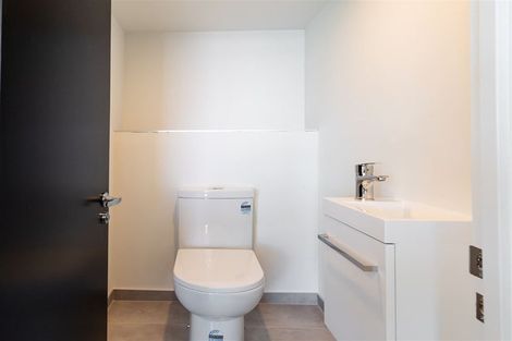 Photo of property in 9/272 Marine Parade, New Brighton, Christchurch, 8061