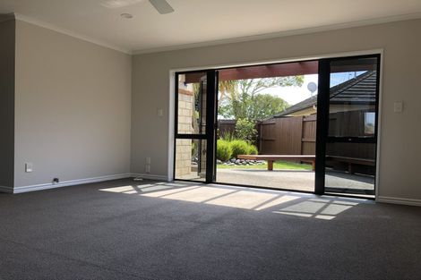 Photo of property in 76 Sovereign Drive, Papamoa Beach, Papamoa, 3118