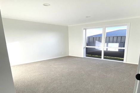 Photo of property in 58 Empire Crescent, Papamoa, 3118
