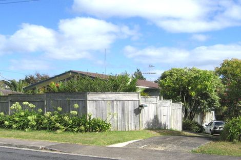 Photo of property in 7 Bevyn Street, Castor Bay, Auckland, 0620