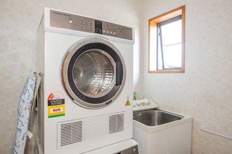 Photo of property in 22 Jessop Street, South Hill, Oamaru, 9400